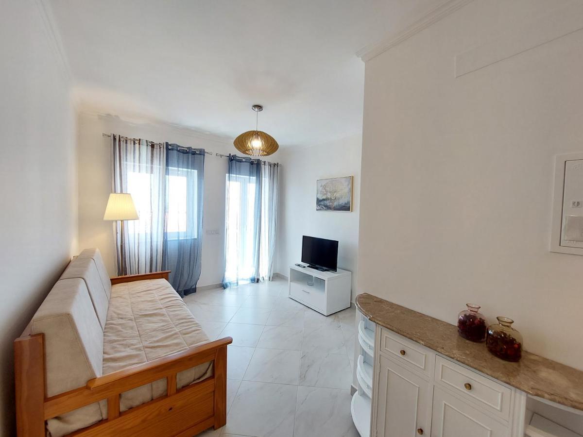 Encosta Do Sol Apartamentos アルブフェイラ エクステリア 写真